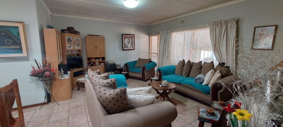 3 Bedroom Property for Sale in Elspark Gauteng