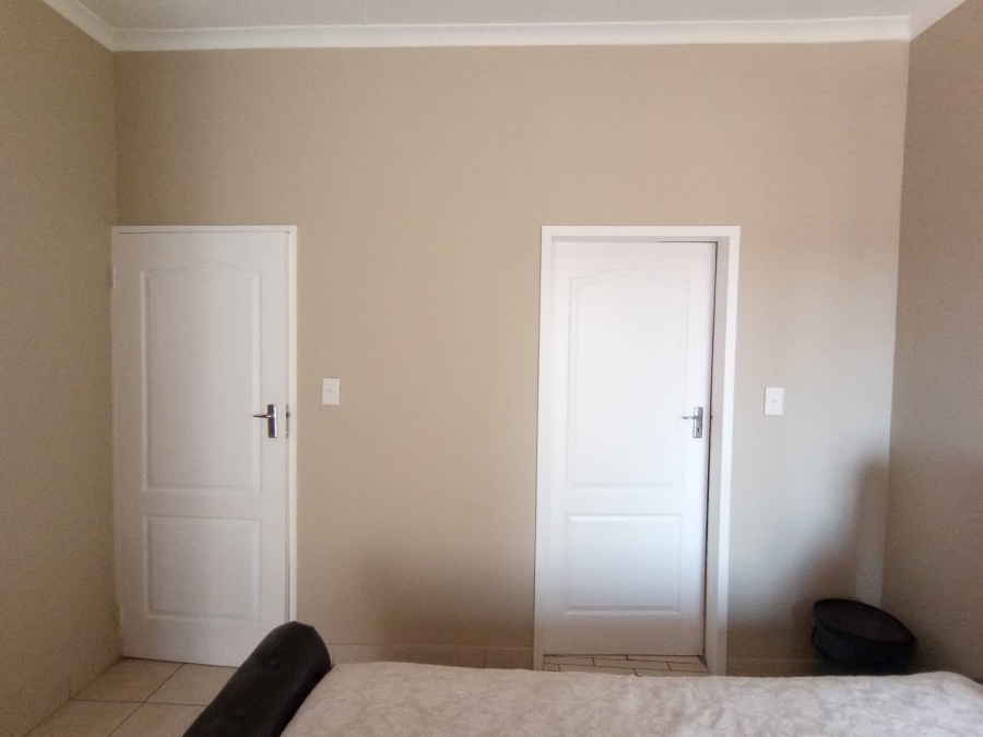 2 Bedroom Property for Sale in Norkem Park Gauteng