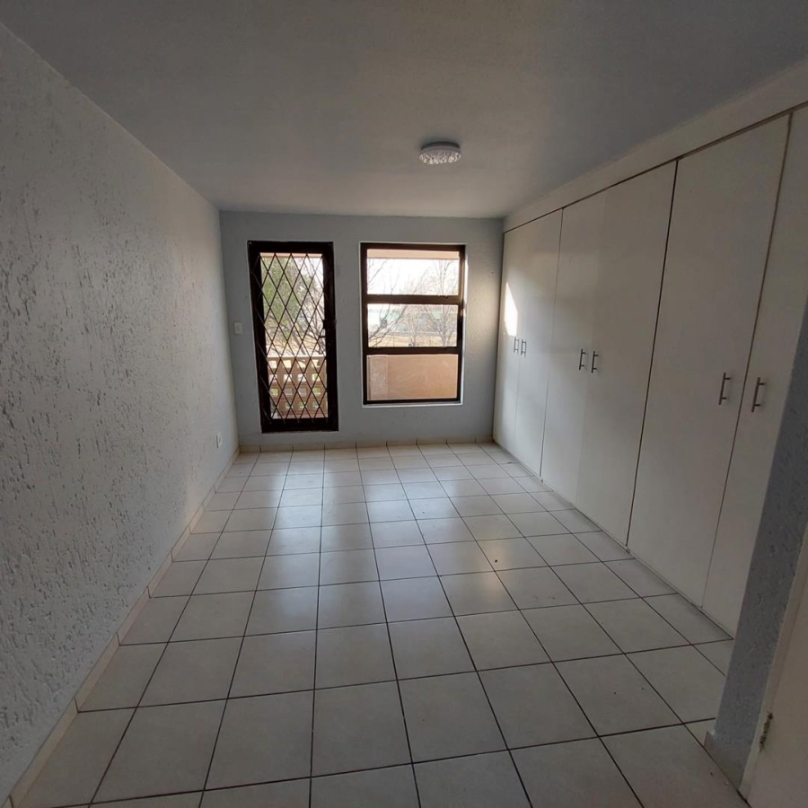 3 Bedroom Property for Sale in Raceview Gauteng