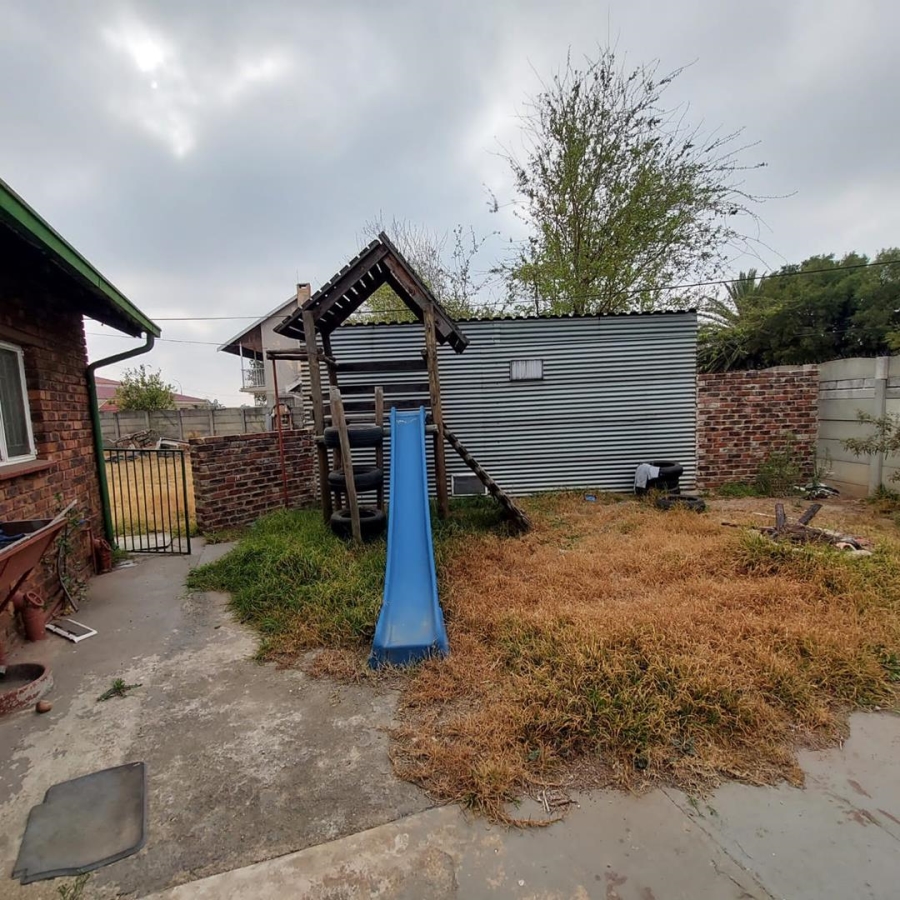 3 Bedroom Property for Sale in Mayberry Park Gauteng