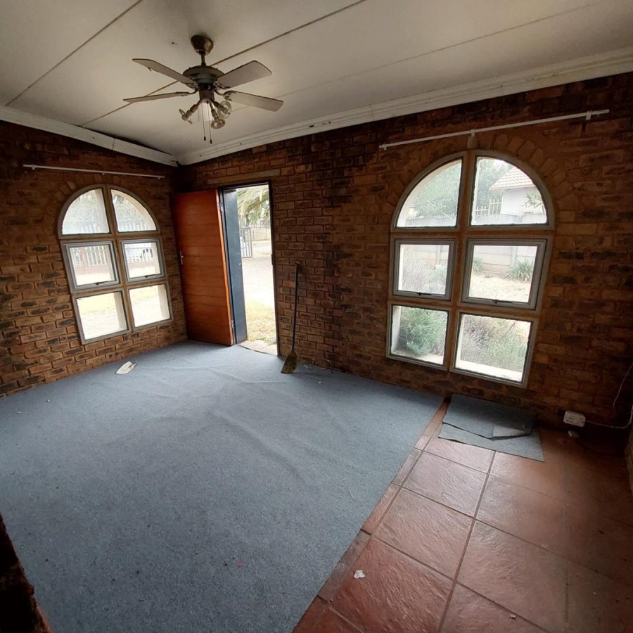 3 Bedroom Property for Sale in Mayberry Park Gauteng