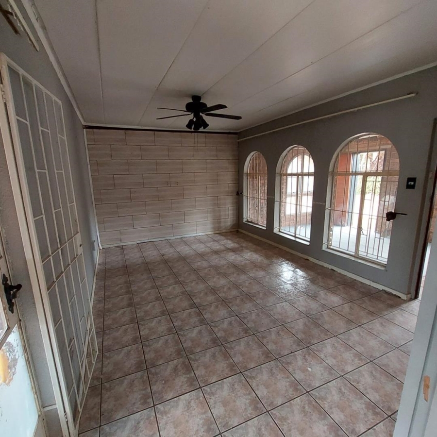 3 Bedroom Property for Sale in Mayberry Park Gauteng