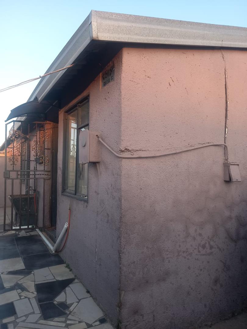 2 Bedroom Property for Sale in Kwa Thema Gauteng