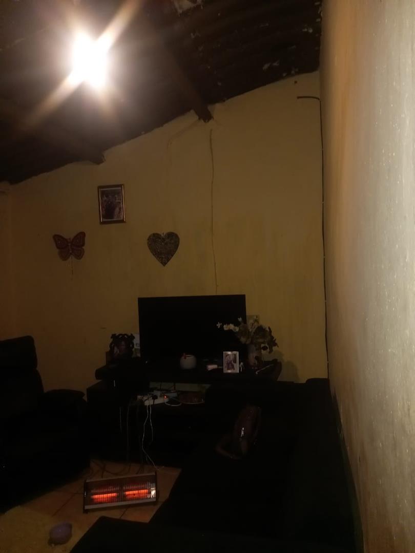 2 Bedroom Property for Sale in Kwa Thema Gauteng