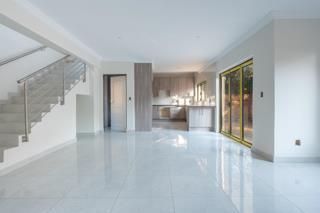 4 Bedroom Property for Sale in Brackenhurst Gauteng