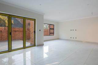 4 Bedroom Property for Sale in Brackenhurst Gauteng