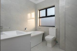 4 Bedroom Property for Sale in Brackenhurst Gauteng
