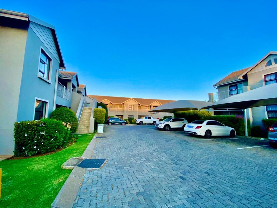 2 Bedroom Property for Sale in Meyersdal Gauteng