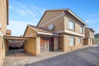 3 Bedroom Property for Sale in New Redruth Gauteng
