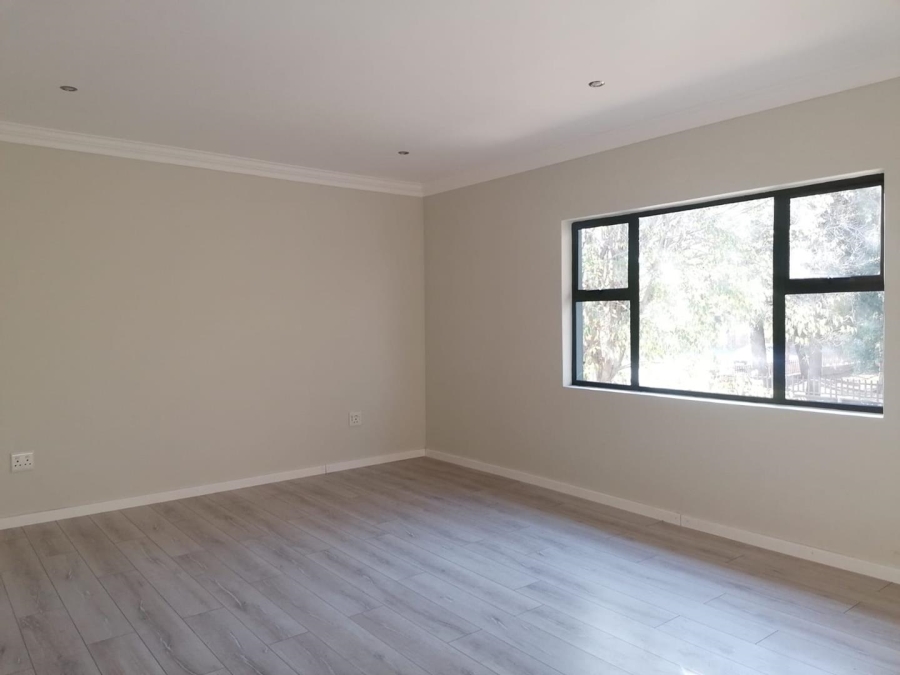 3 Bedroom Property for Sale in New Redruth Gauteng
