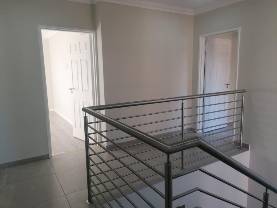 3 Bedroom Property for Sale in New Redruth Gauteng