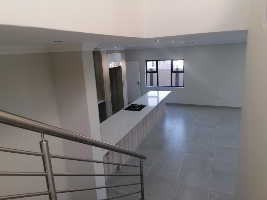 3 Bedroom Property for Sale in New Redruth Gauteng