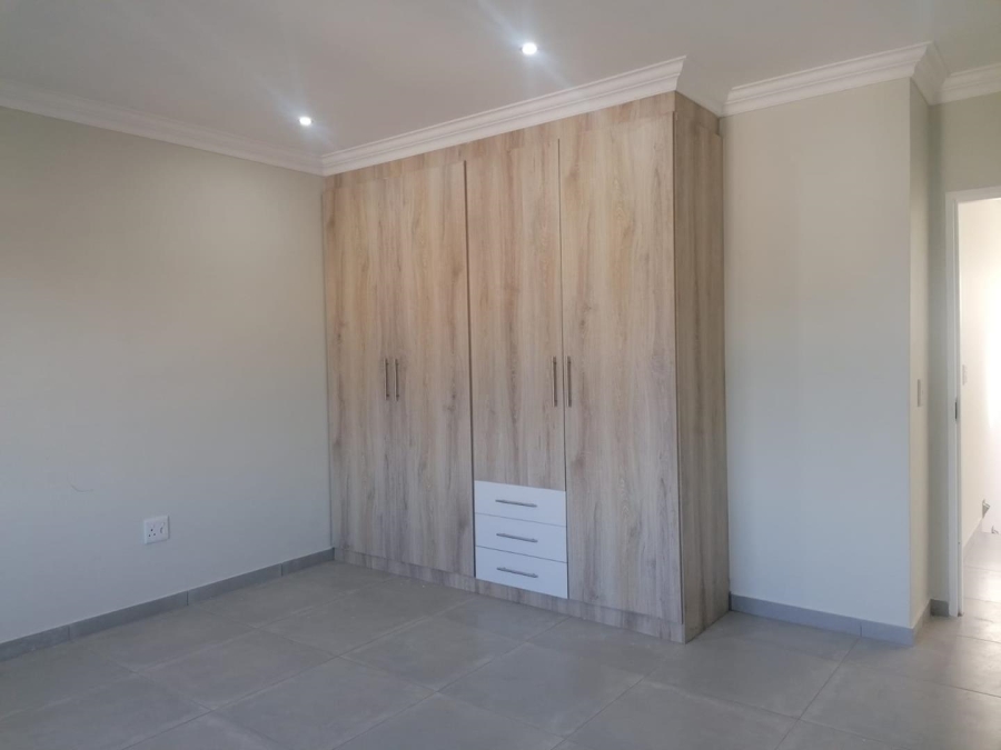 3 Bedroom Property for Sale in New Redruth Gauteng