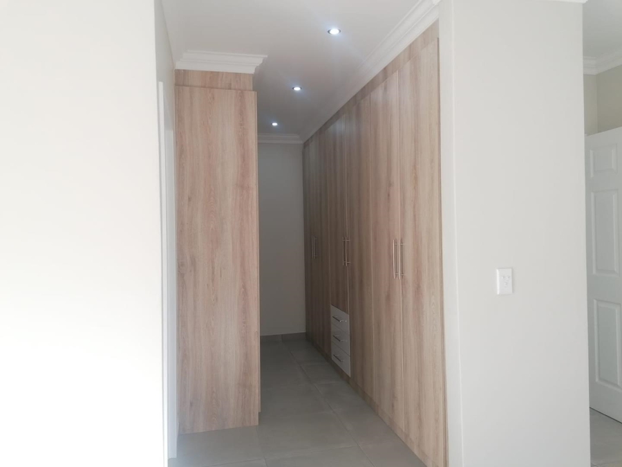 3 Bedroom Property for Sale in New Redruth Gauteng