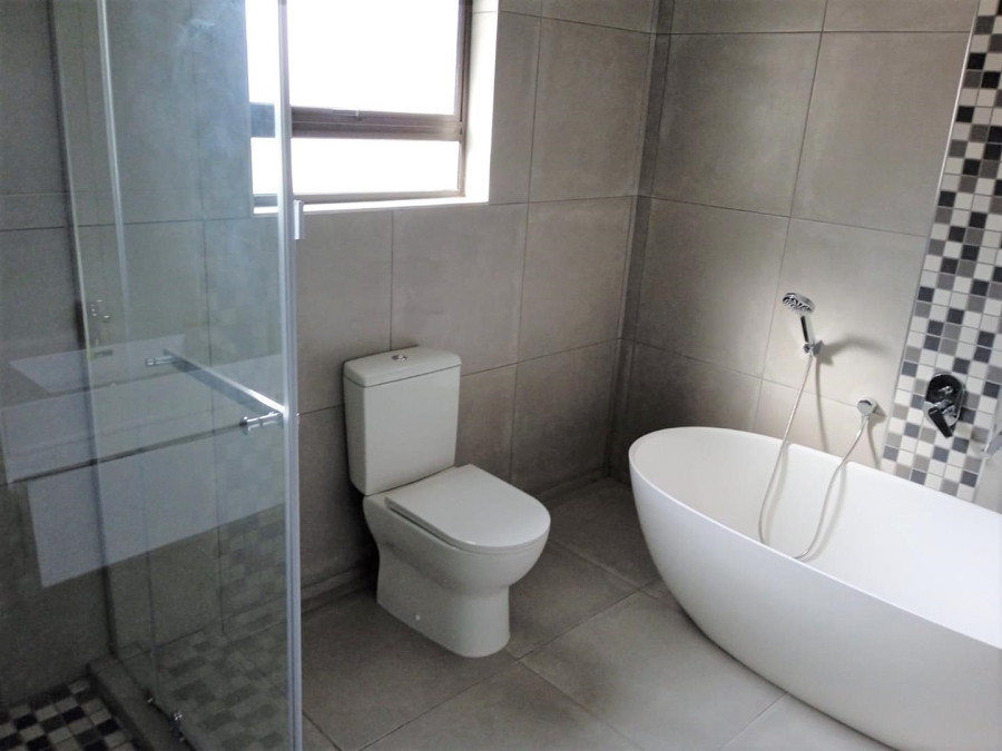 3 Bedroom Property for Sale in New Redruth Gauteng