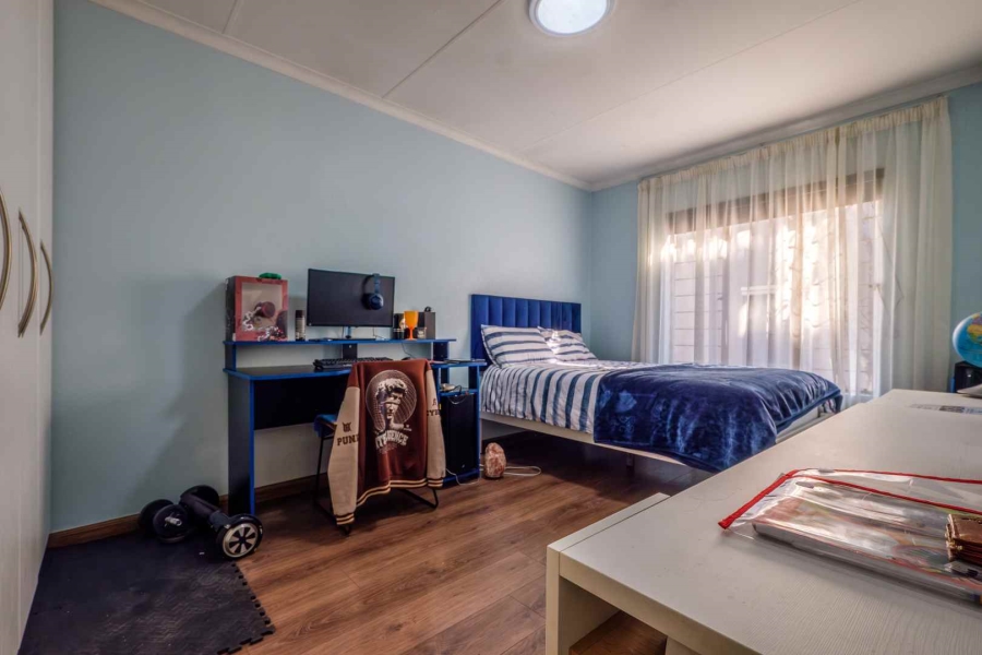 3 Bedroom Property for Sale in Bassonia Rock Gauteng