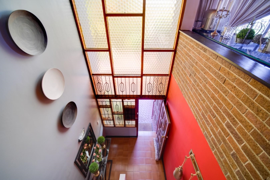 4 Bedroom Property for Sale in Verwoerdpark Gauteng