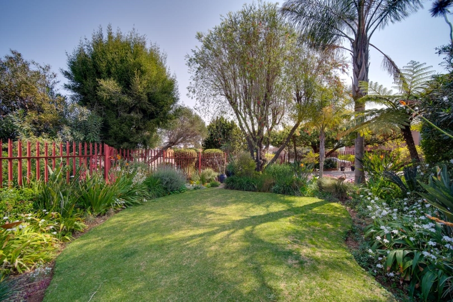 4 Bedroom Property for Sale in Verwoerdpark Gauteng
