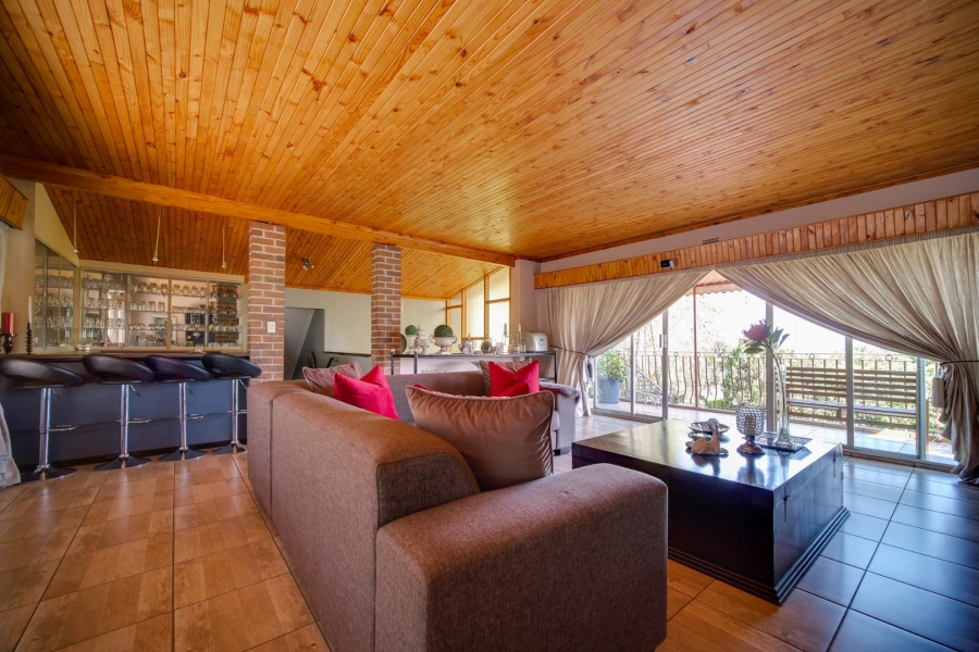 4 Bedroom Property for Sale in Verwoerdpark Gauteng