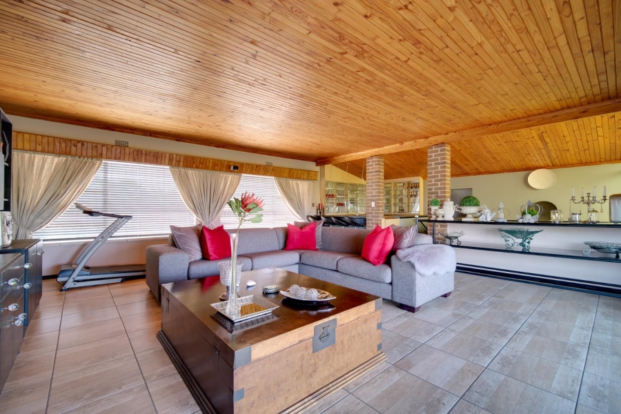4 Bedroom Property for Sale in Verwoerdpark Gauteng