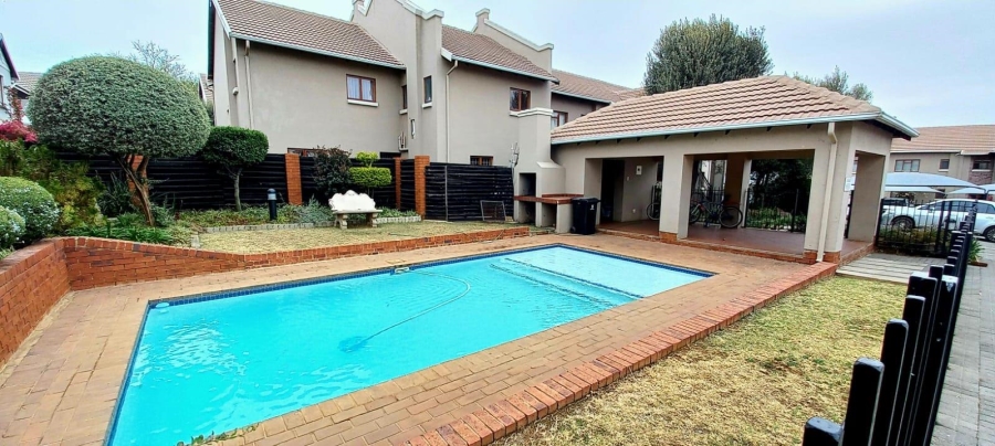 2 Bedroom Property for Sale in Meyersdal Gauteng