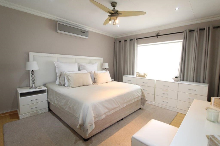 3 Bedroom Property for Sale in Brackendowns Gauteng