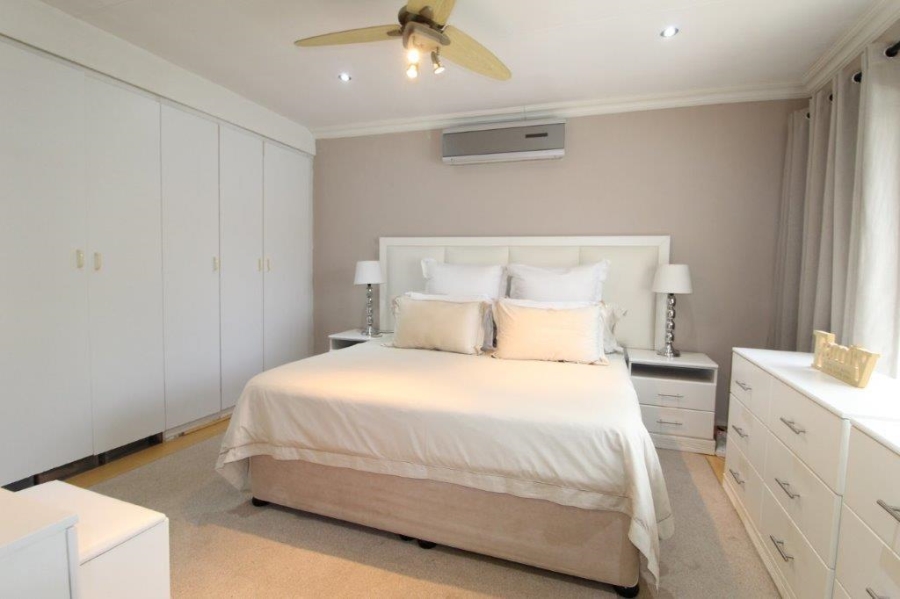 3 Bedroom Property for Sale in Brackendowns Gauteng