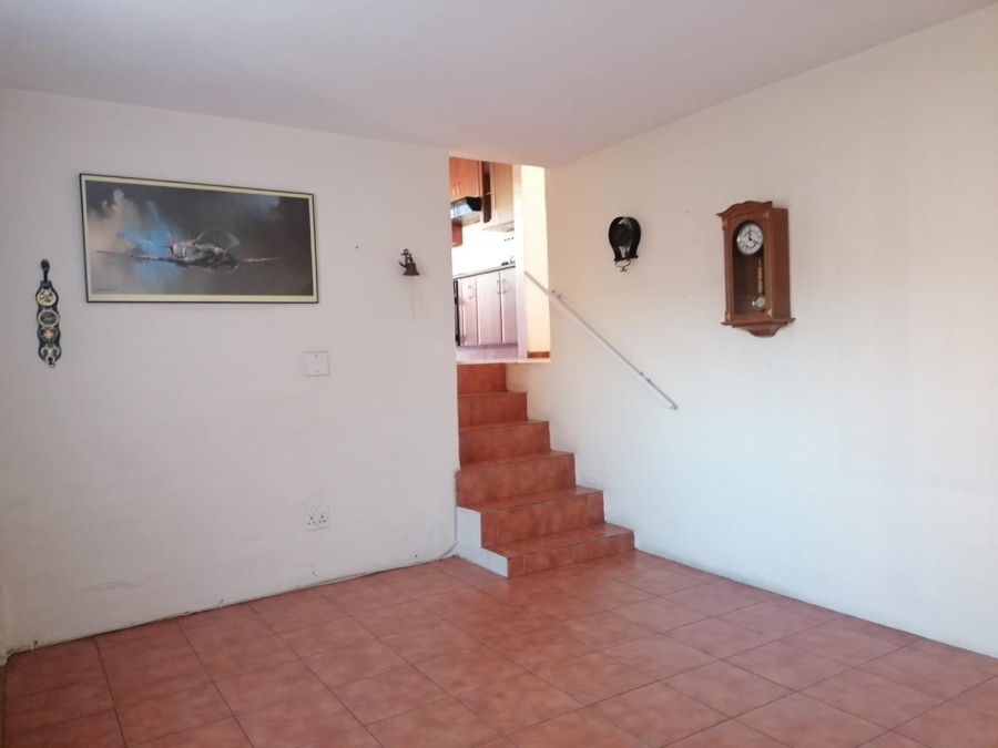 3 Bedroom Property for Sale in Brackenhurst Gauteng