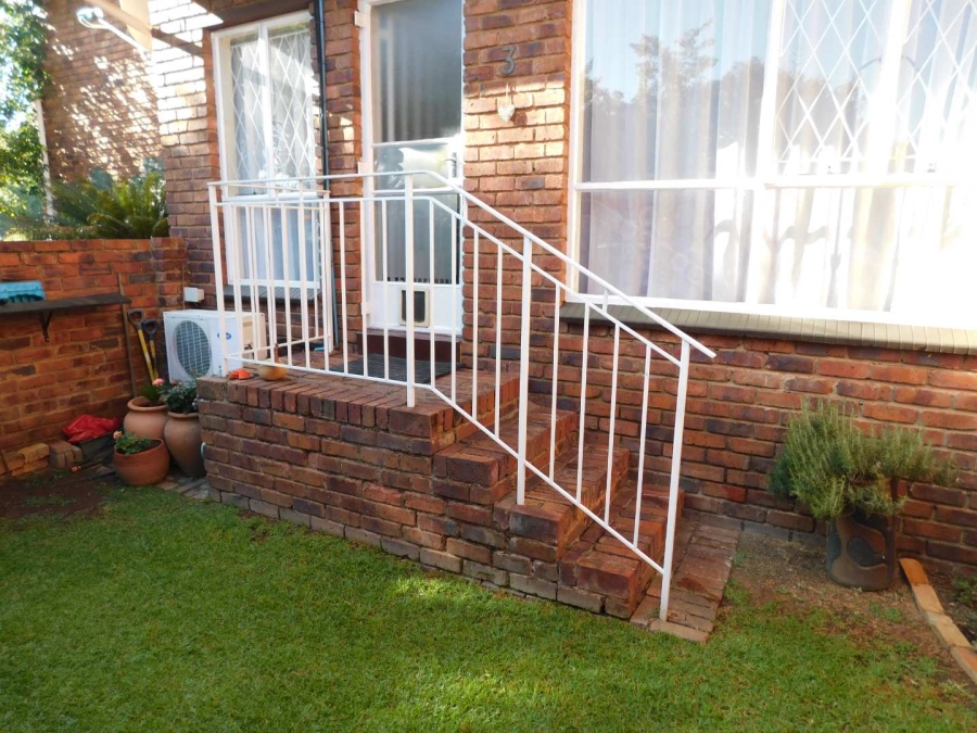 3 Bedroom Property for Sale in Brackenhurst Gauteng