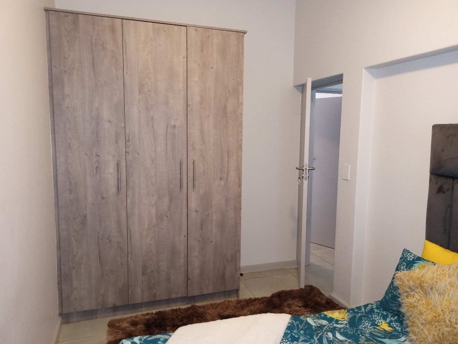 2 Bedroom Property for Sale in Glen Marais Gauteng