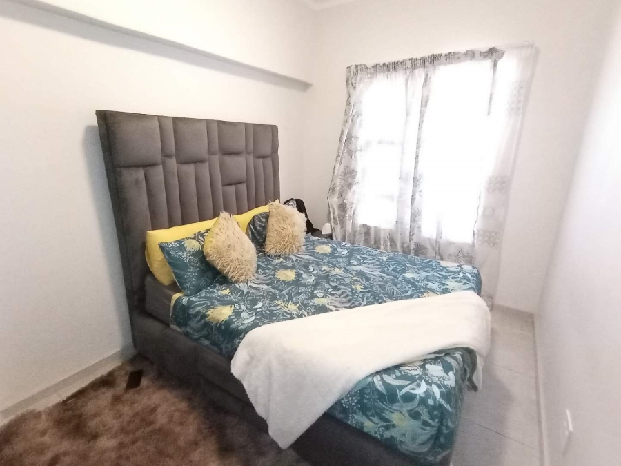 2 Bedroom Property for Sale in Glen Marais Gauteng