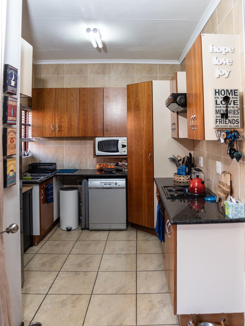 3 Bedroom Property for Sale in New Redruth Gauteng