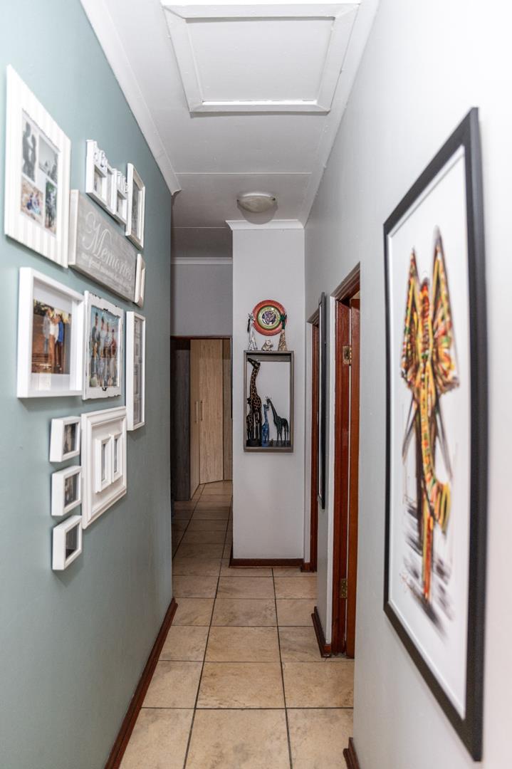 3 Bedroom Property for Sale in New Redruth Gauteng
