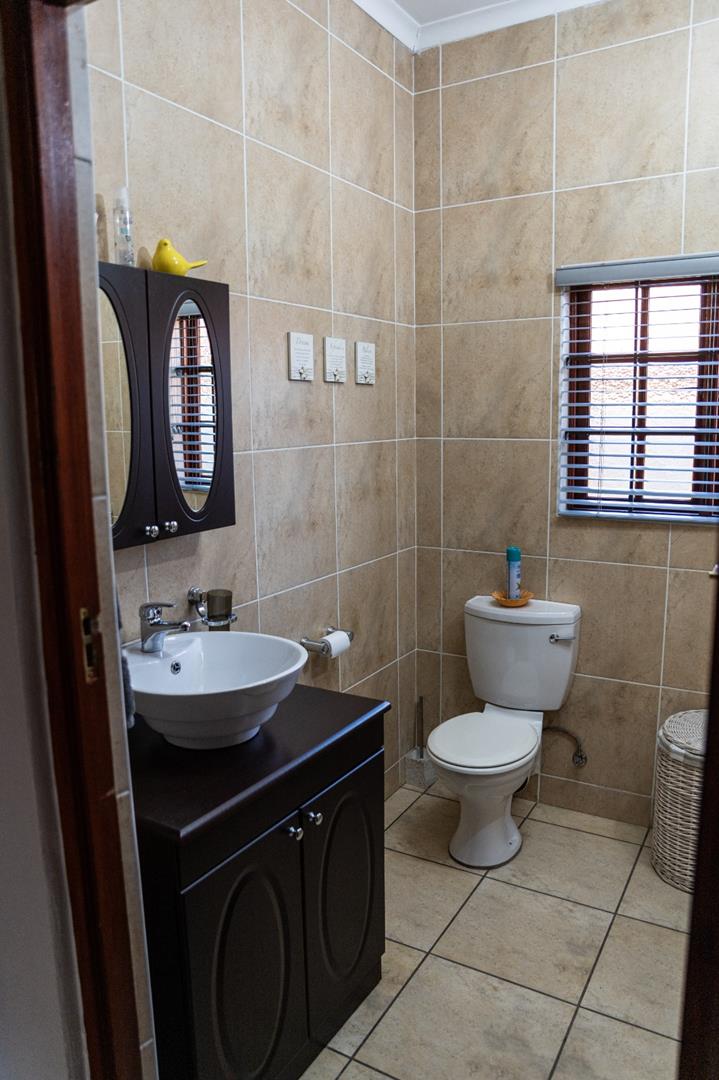 3 Bedroom Property for Sale in New Redruth Gauteng