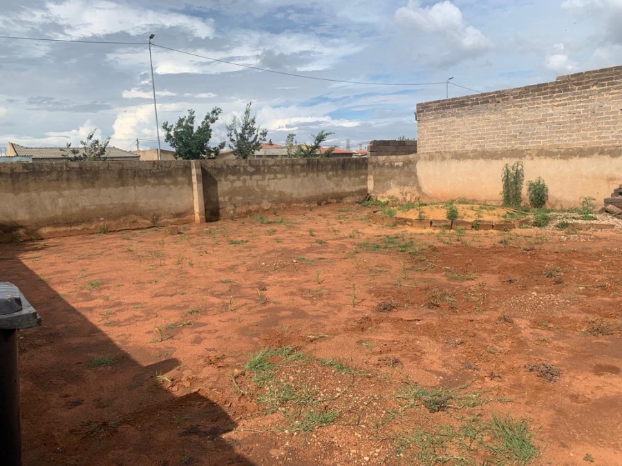 2 Bedroom Property for Sale in Protea Glen Gauteng
