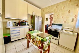 4 Bedroom Property for Sale in Mondeor Gauteng