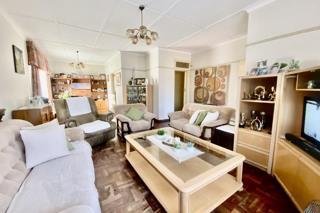 4 Bedroom Property for Sale in Mondeor Gauteng