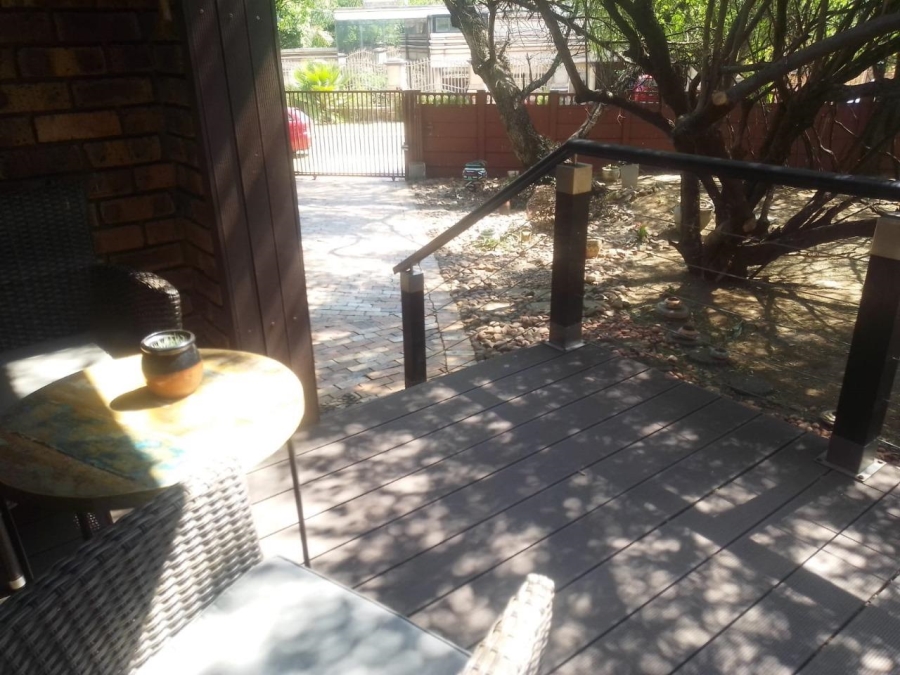 3 Bedroom Property for Sale in Glenvista Gauteng