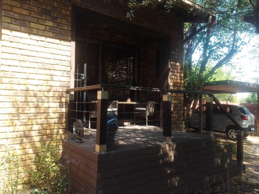 3 Bedroom Property for Sale in Glenvista Gauteng