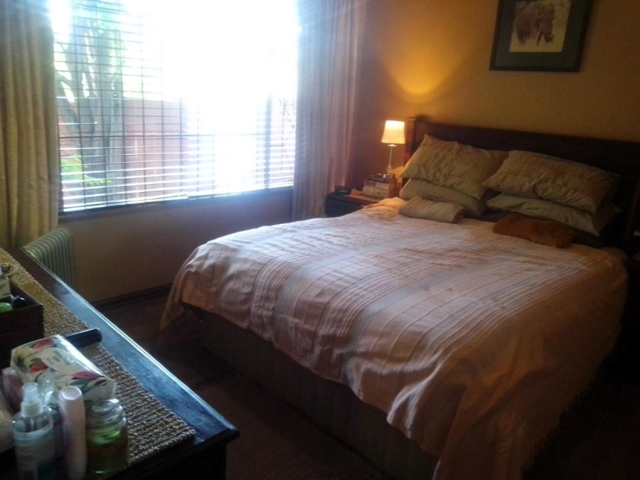 3 Bedroom Property for Sale in Glenvista Gauteng