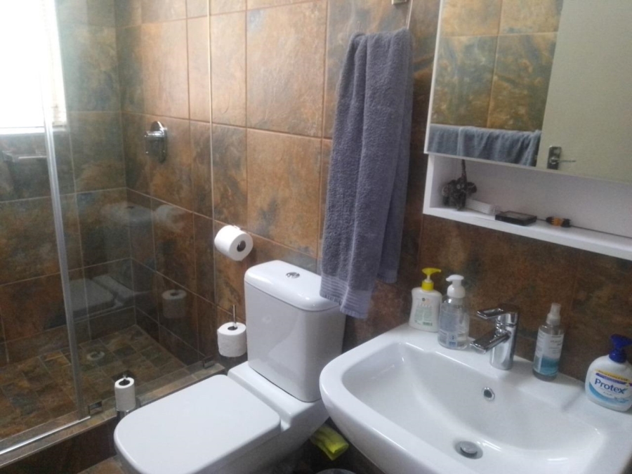 3 Bedroom Property for Sale in Glenvista Gauteng