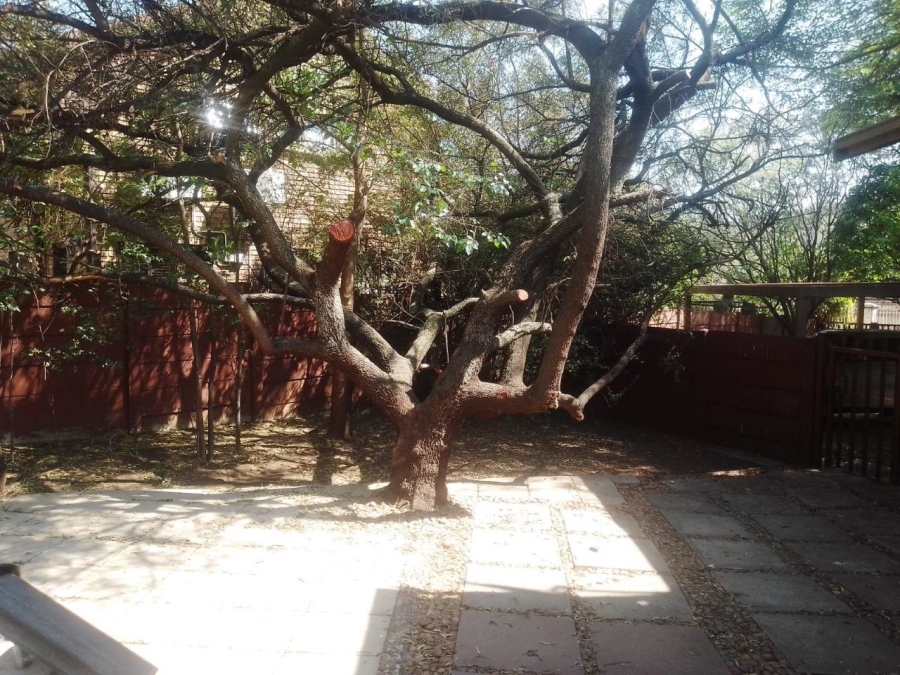 3 Bedroom Property for Sale in Glenvista Gauteng