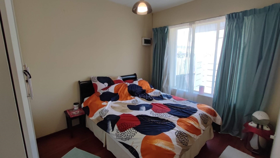 7 Bedroom Property for Sale in Brackenhurst Gauteng