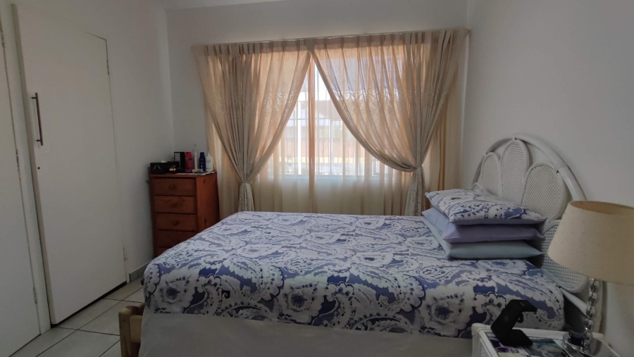 7 Bedroom Property for Sale in Brackenhurst Gauteng