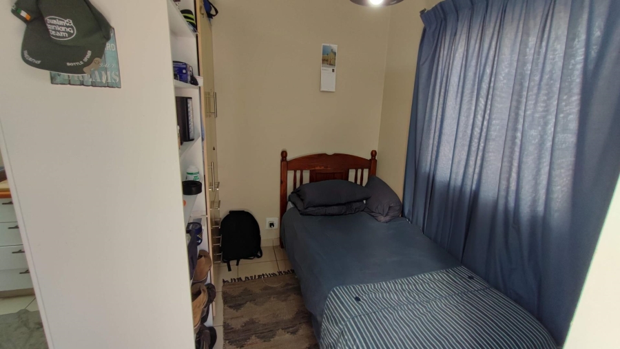 7 Bedroom Property for Sale in Brackenhurst Gauteng