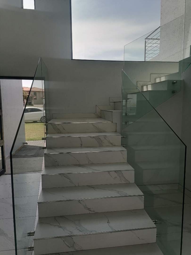 4 Bedroom Property for Sale in Helderwyk Gauteng