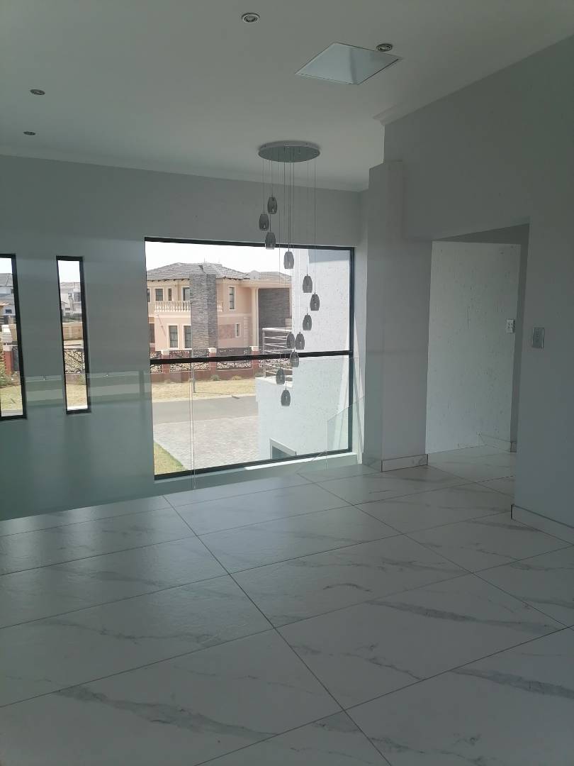 4 Bedroom Property for Sale in Helderwyk Gauteng