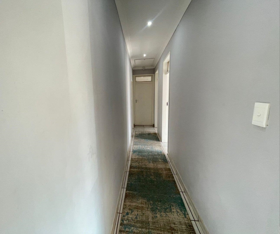 4 Bedroom Property for Sale in Brackenhurst Gauteng