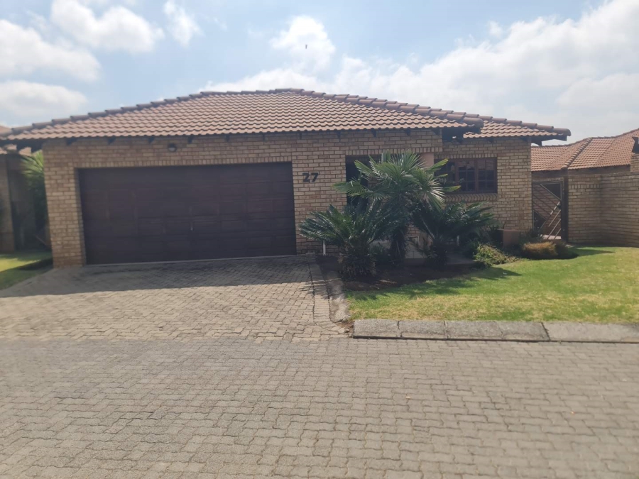 3 Bedroom Property for Sale in New Market Gauteng