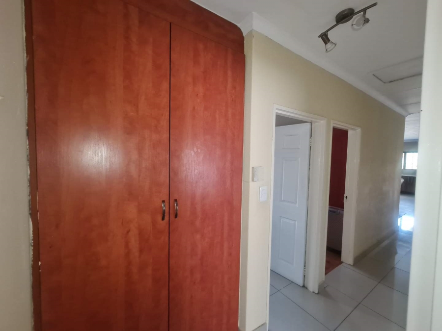 3 Bedroom Property for Sale in New Market Gauteng